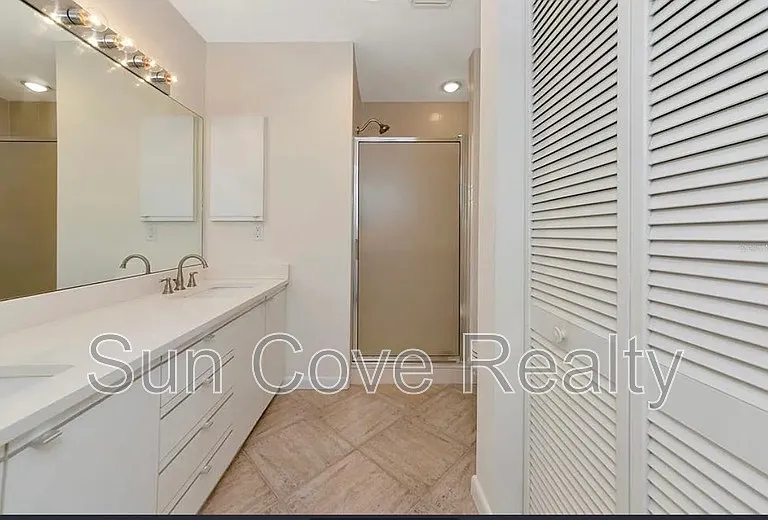 4518 Ascot Cir S — Photo 14