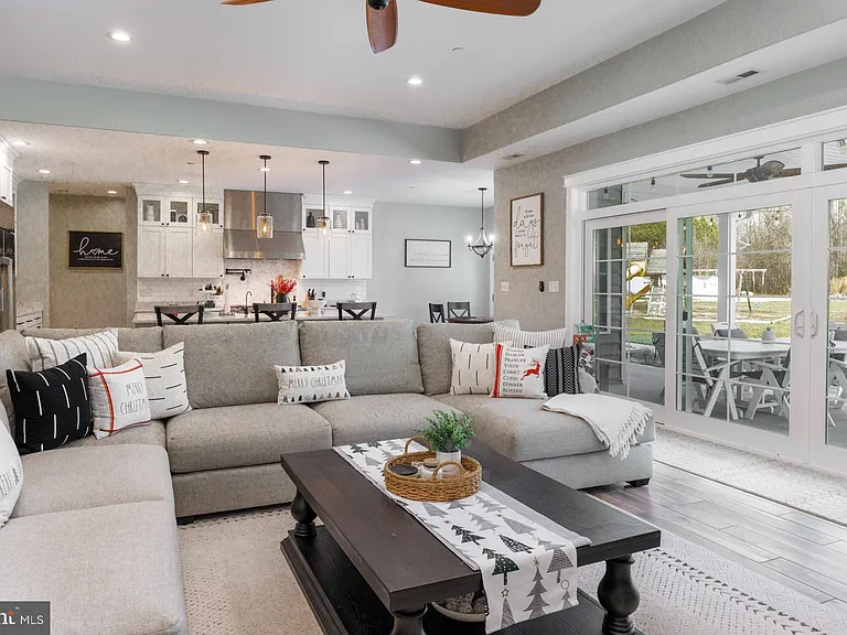 23296 Wilder Way — Photo 45