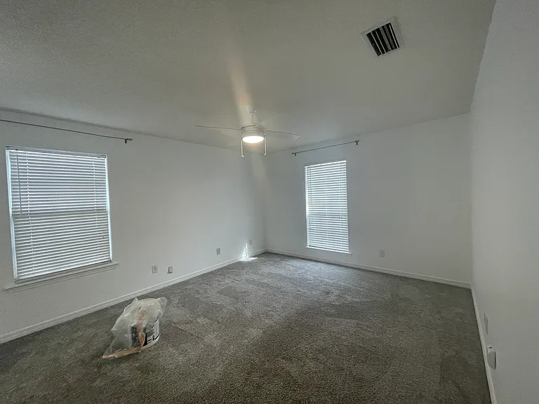 6882 Red Cedar Dr — Photo 8