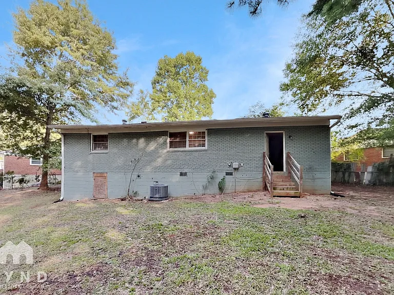4484 Bonnie Glen Ct — Photo 18