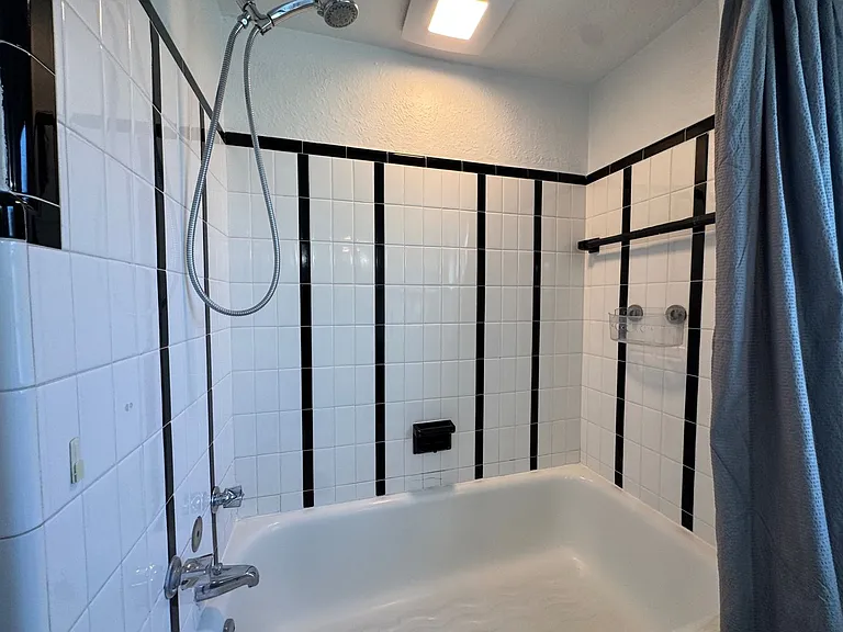 3679 Warren Road, Cleveland, OH 44111 — Photo 20