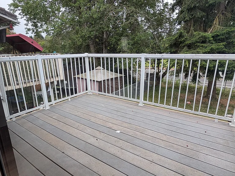 2826 D Pl SE #C — Photo 11