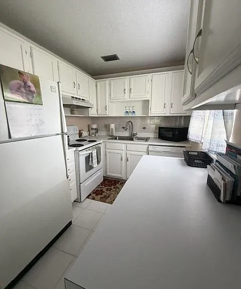 16 Vista Palm Ln #105 — Photo 12