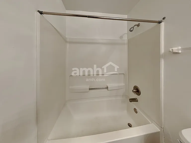 250 Wedgewood Cir — Photo 12