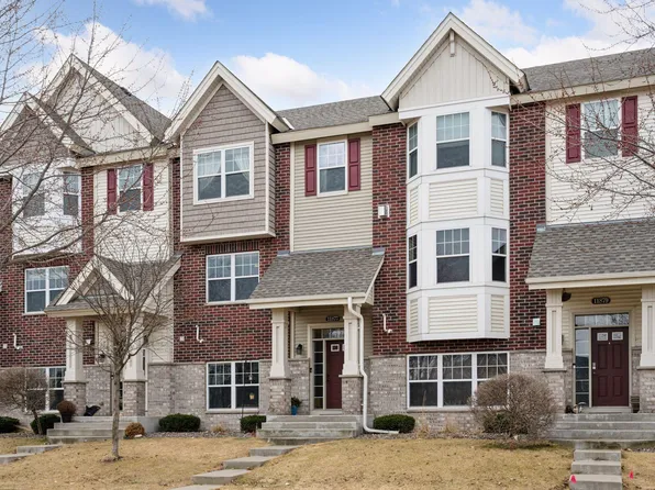11877 Emery Village Dr N #2504, Champlin, MN 55316