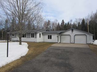 N6404 Connors Rd, Munising, MI 49862