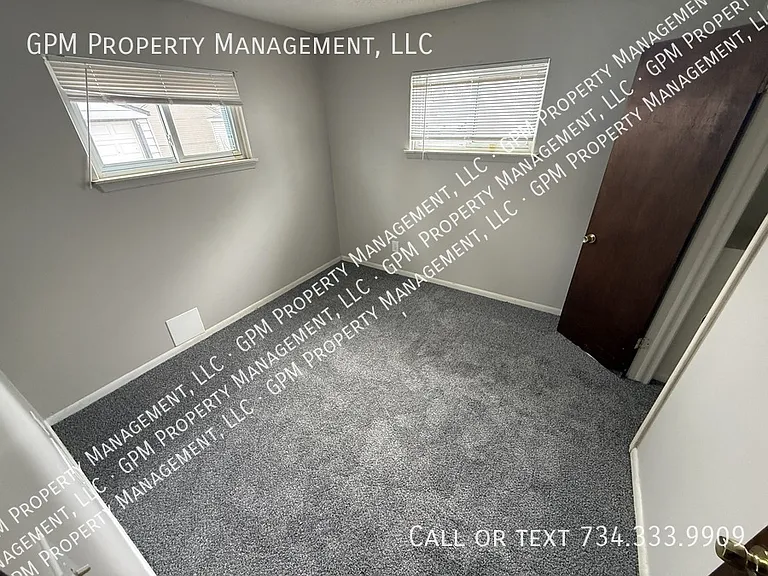 4757 Dudley St — Photo 6