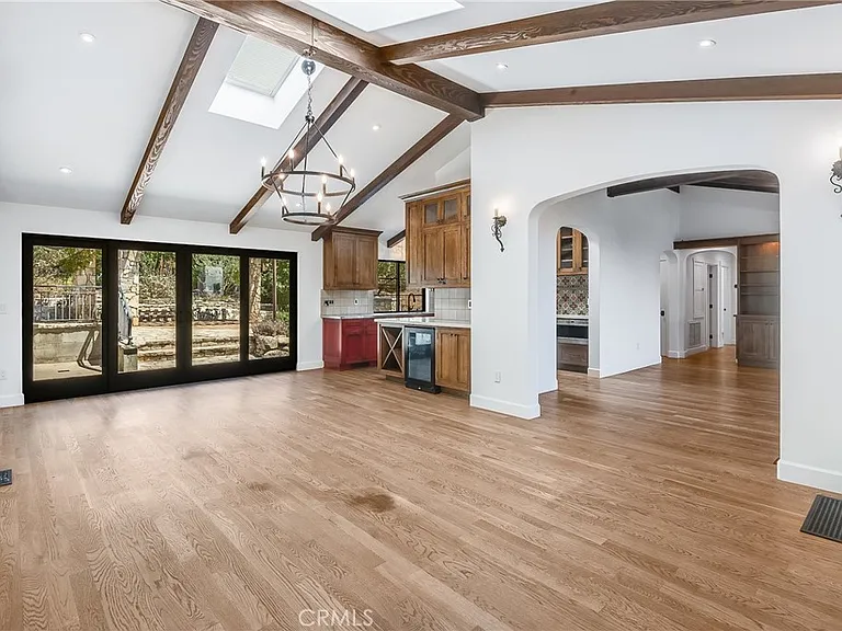 57 Narcissa Dr — Photo 14