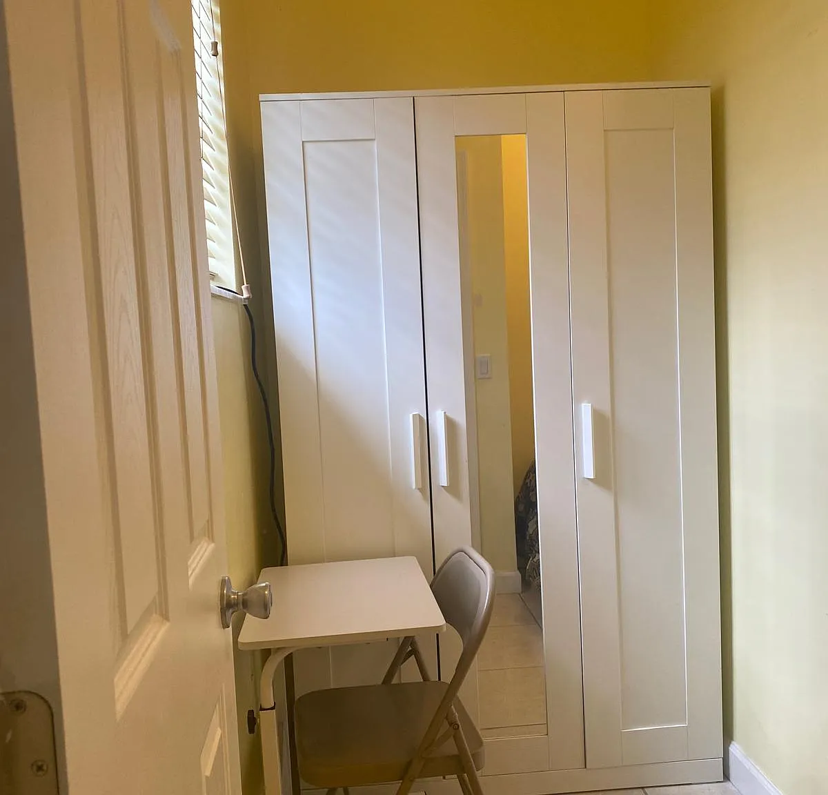 3 bed, 3500 sqft, $750 — Photo 3