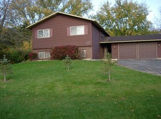 6374 Nesbitt Rd, Madison, WI 53719