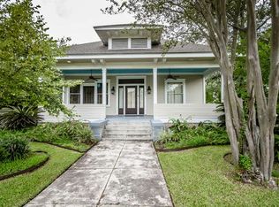 711 4th St, Orange, TX 77630