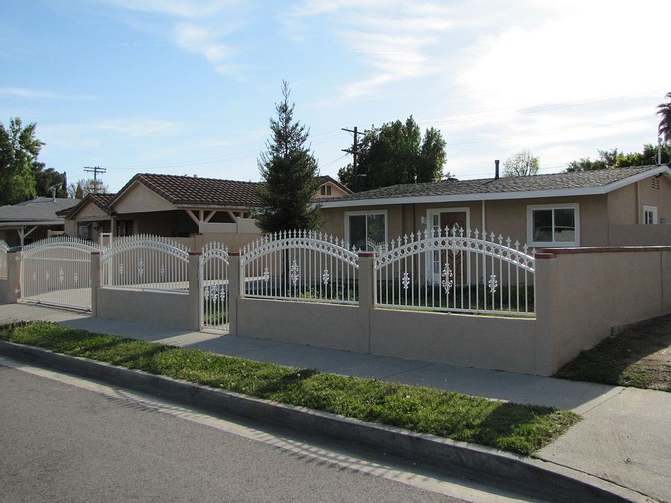 FRONT STREET VIEW