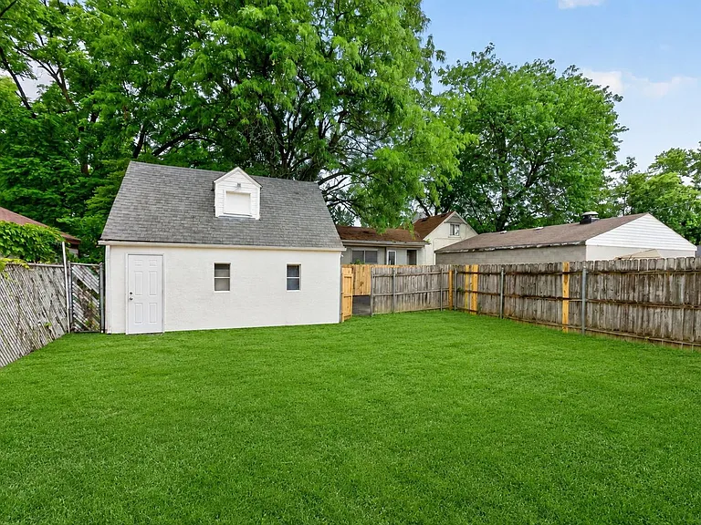 1302 Oakland Park Ave — Photo 17