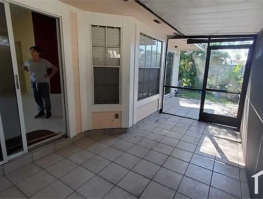 9850 W Heather Ln — Photo 2