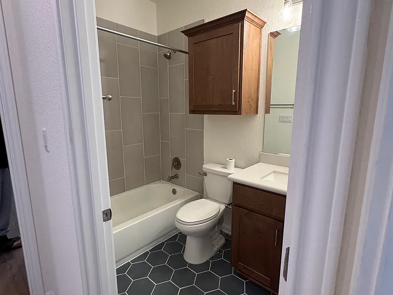 4505 Modena Bay Bnd — Photo 14