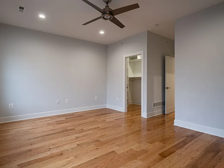 237 Tasker St — Photo 5