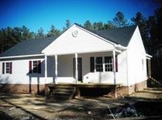 9675 Robin Rd, Disputanta, VA 23842