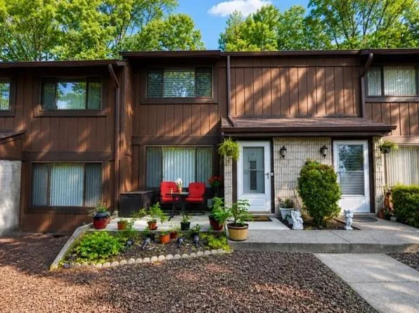 8 Rumson Rd #8, Staten Island, NY 10314