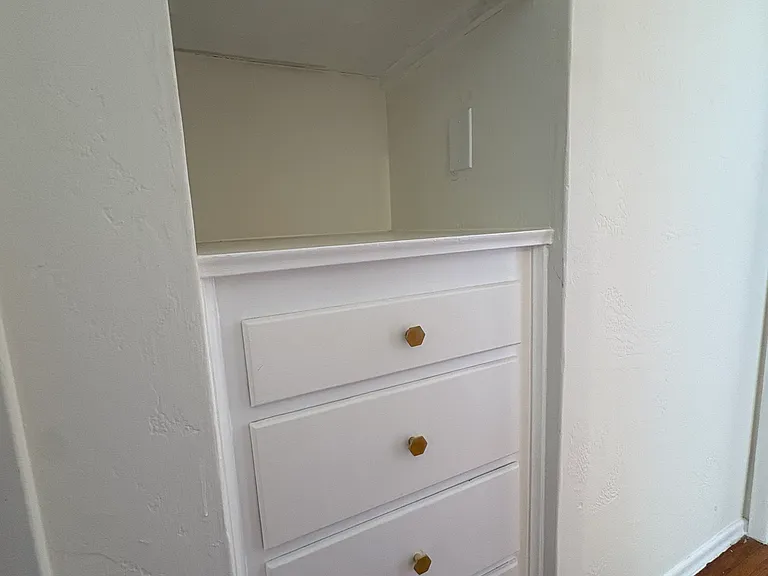2627 Madison Ave — Photo 16