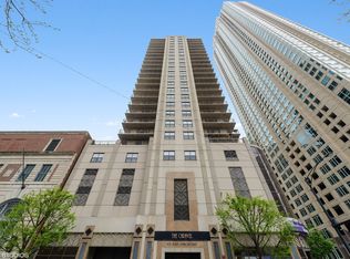 635 N Dearborn St APT 1705, Chicago, IL 60654
