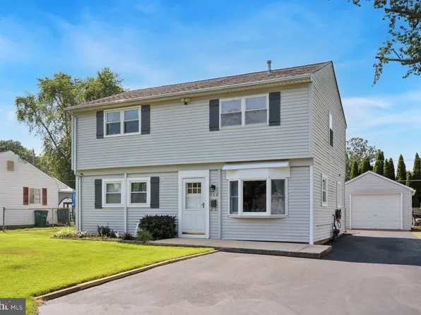 968 Willopenn Dr, Southampton, PA 18966