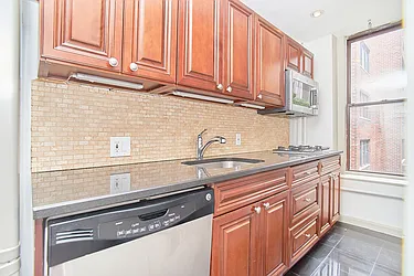 Rented by Living New York