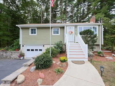 464 Coronation Dr, Franklin, MA, 02038