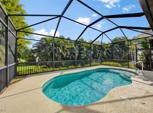 8766 Tropical Ct, Fort Myers, FL 33908