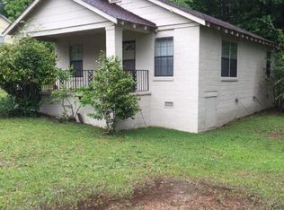 1932 W Pine St, Alexander City, AL 35010