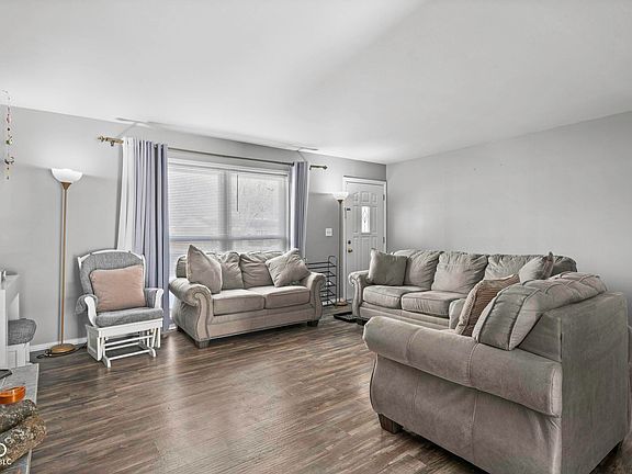 5th image of 3640 Marseille Rd