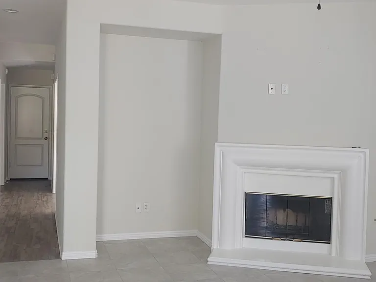 7839 W Manchester Ave — Photo 30