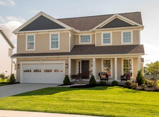 4650 Carlyes Ct, Hamburg, NY 14075