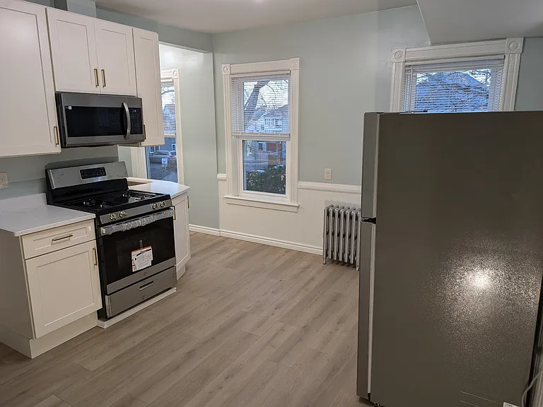 577 Central Ave #2 — Photo 3