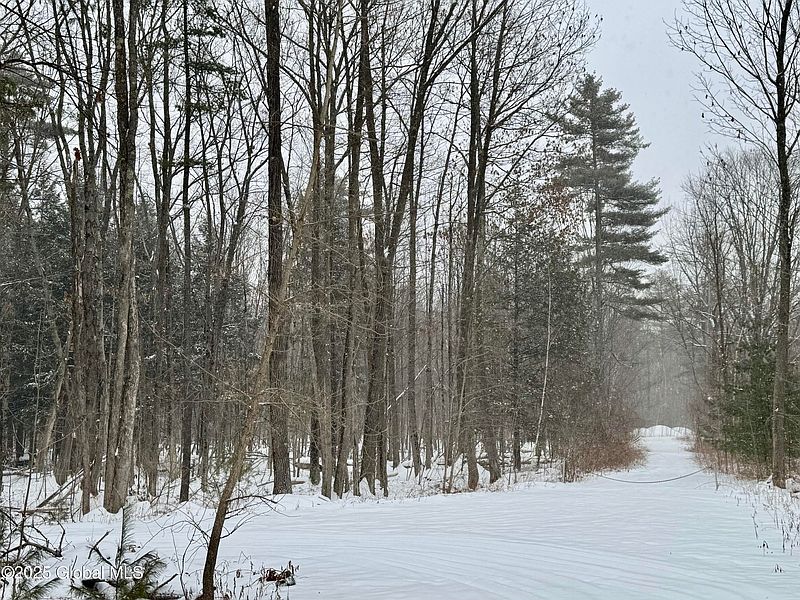 5th image of L18 Country Club Road