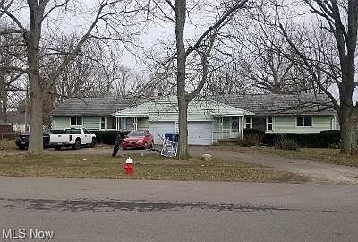 1st image of 861 Dillewood St #865