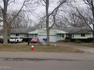 861 Dillewood St #865, Sheffield Lake, OH 44054
