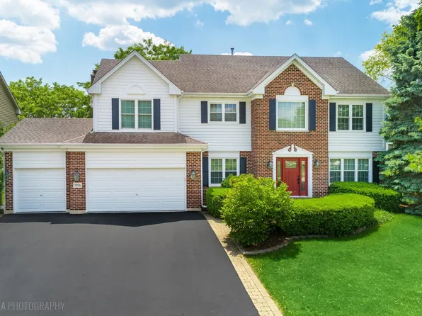 1155 Omalley Dr, Lake Zurich, IL 60047