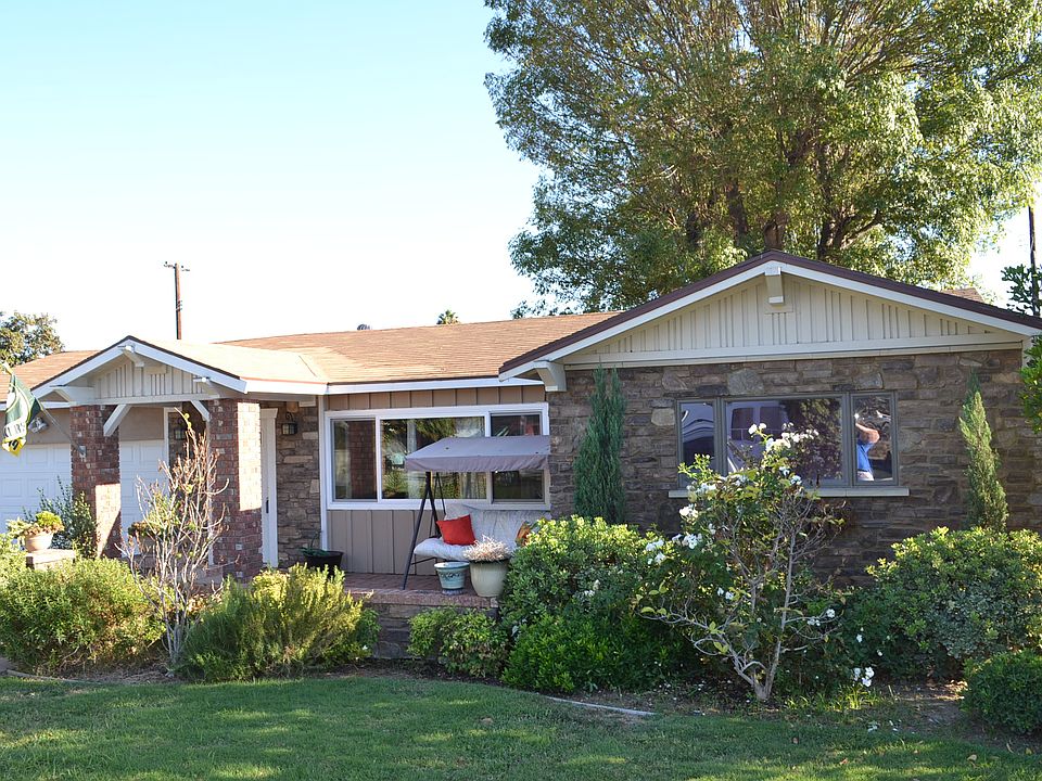 1st image of 17752 Linda Ln