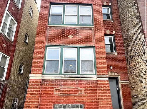 3021 W Diversey Ave #3 Photo 1
