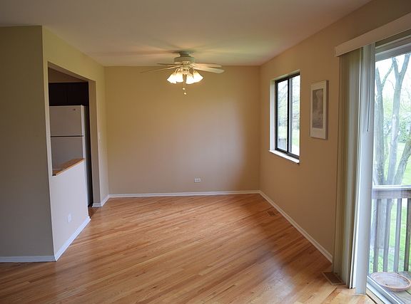 2nd image of 39880 N Golf Ln APT 42