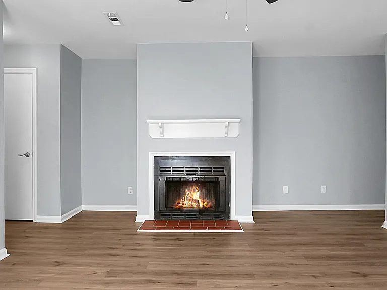 158 Hummingbird Ave #B — Photo 9