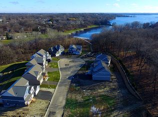 5591 Orchard Cv, Mound, MN 55364