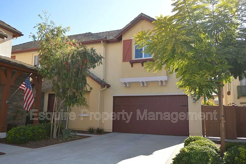 1608 Range Rd