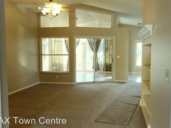 4th image of 4404 Fox Hollow Cir