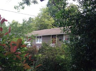 7702 38th Ave NE, Seattle, WA 98115