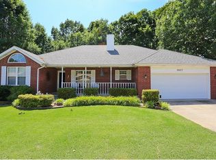 8607 Apple Gln, Rogers, AR 72756