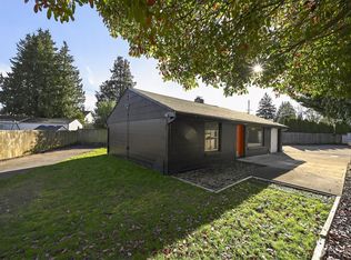 207 S 108th Pl, Seattle, WA