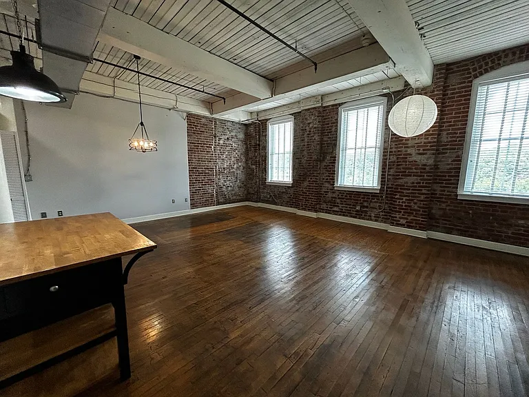 901 Jefferson St #5H — Photo 1