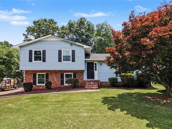 5913 Old Forrest Way, Douglasville, GA 30135