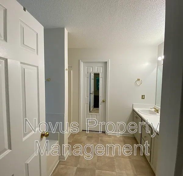 9785 Whitetail Rd — Photo 22